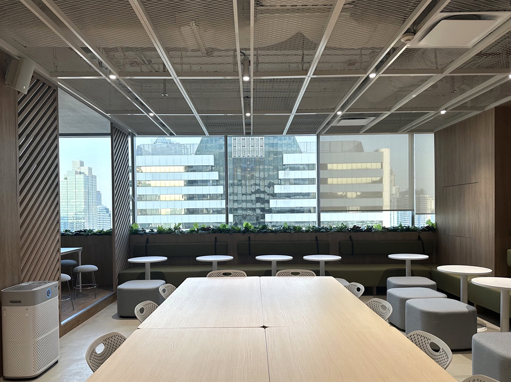 Kia Sales Office, Bangkok